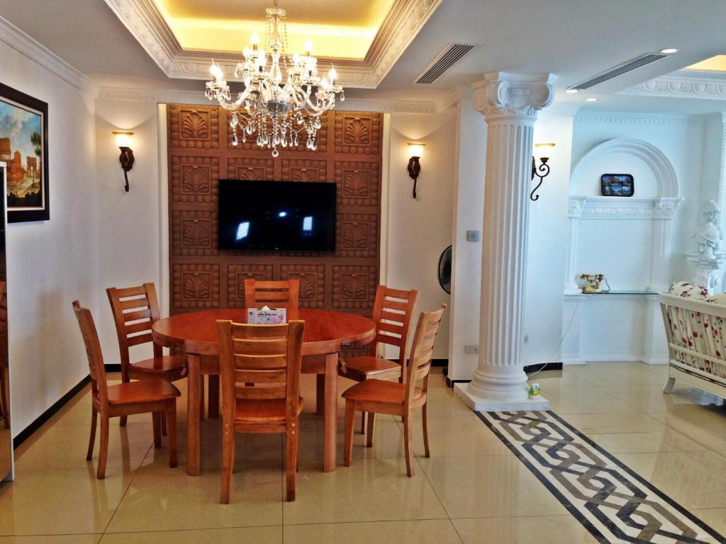 Idc White House Apartment Hanoi Room photo