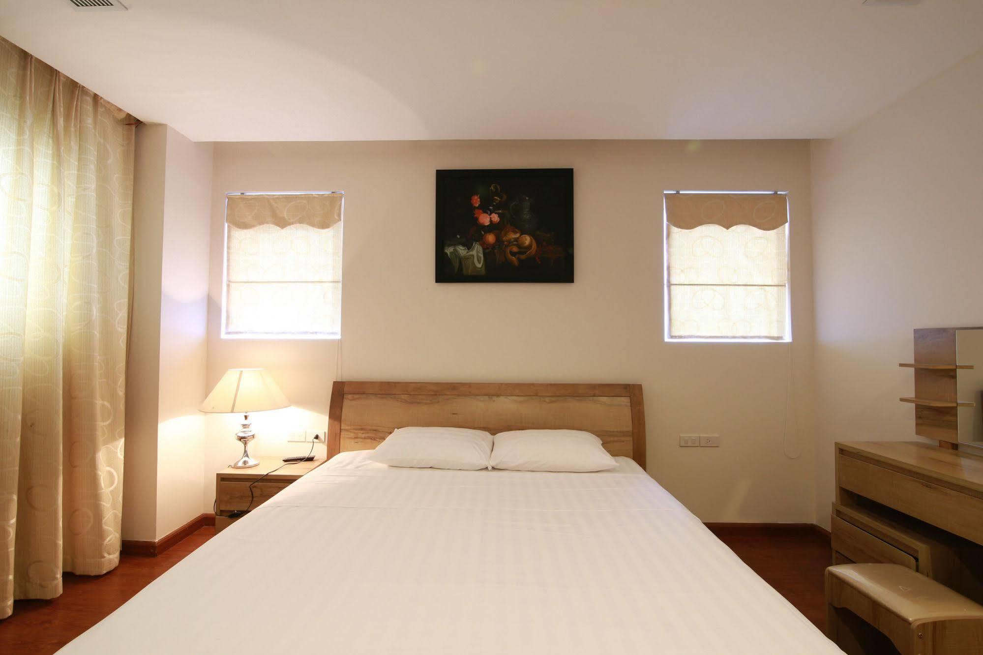 Idc White House Apartment Hanoi Exterior photo